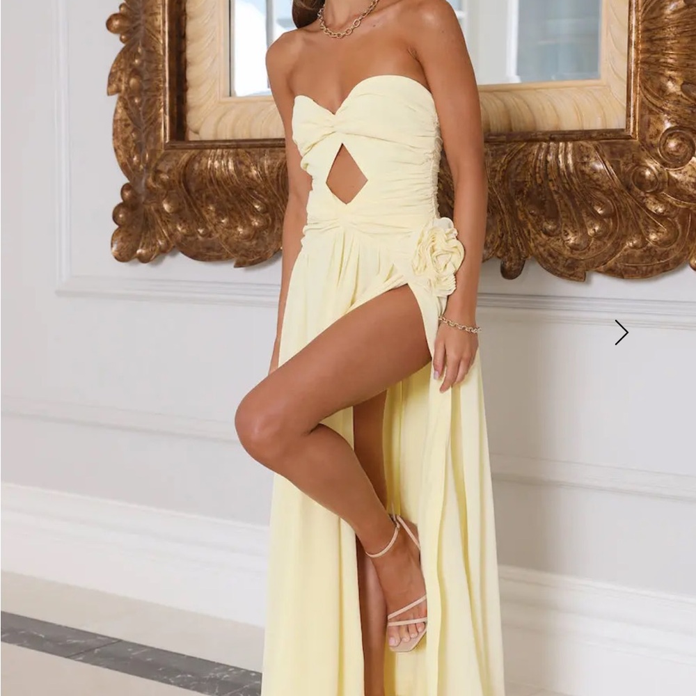 Hello Molly Strapless Yellow Dress